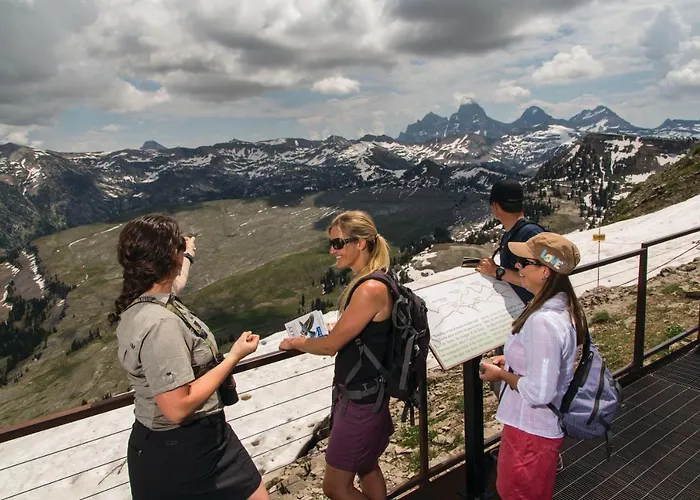 Teewinot By Grand Targhee Lodge